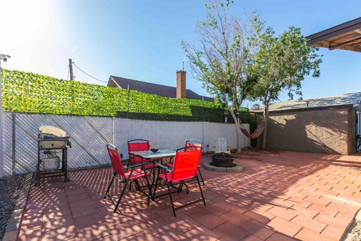 פיניקס Your Downtown Cozy Studio With Backyard Unit C מראה חיצוני תמונה